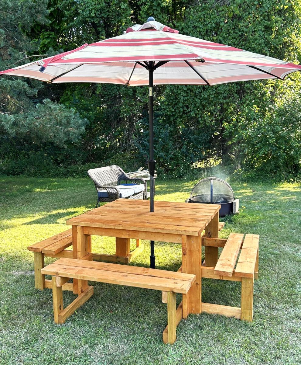 Outdoor Umbrella Picnic Table Ana White